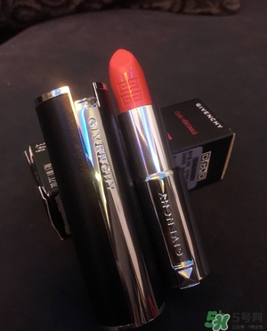 ɺ������ʲô��ɫ��ɺ���ۿں���ɫ